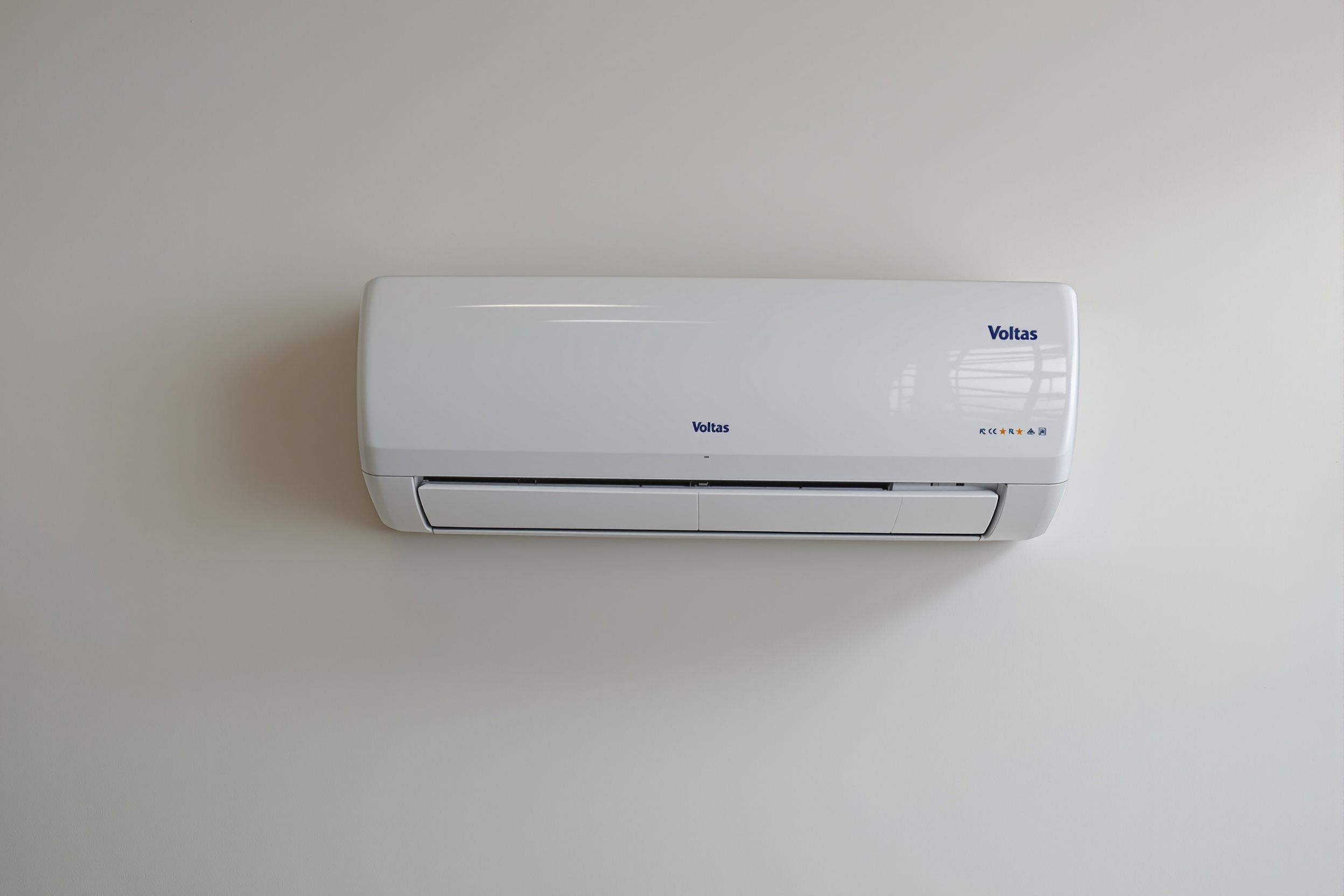 Voltas 1.5 Ton 3-Star Inverter Split AC